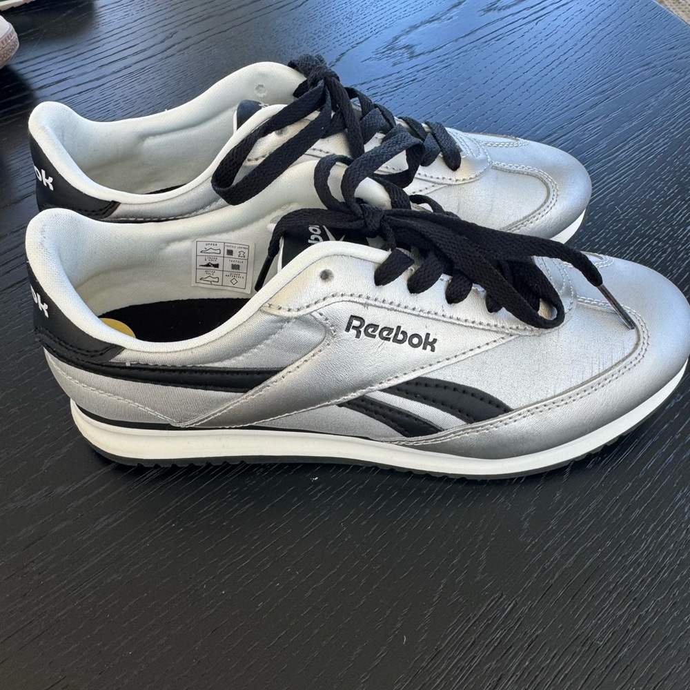 Reebok womens Silver and Black Sneakers size 7